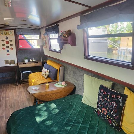 Comfy Canal Boat In Little Venice For Family & Friends Hotell London Exteriör bild